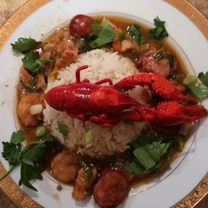 Meet your Posher, Gloria